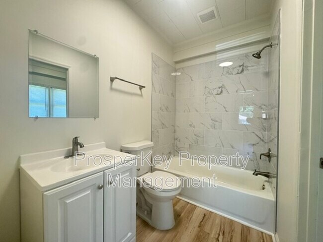 Building Photo - 3552 Irwin Way