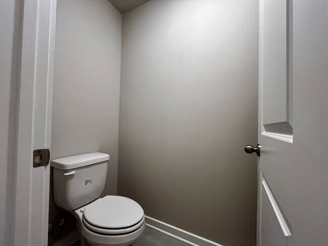 Building Photo - *MOVE IN SPECIAL 50% OFF FIRST MONTH'S RENT* 4 BR/2.5 BA New Construction with Attached Garage in...