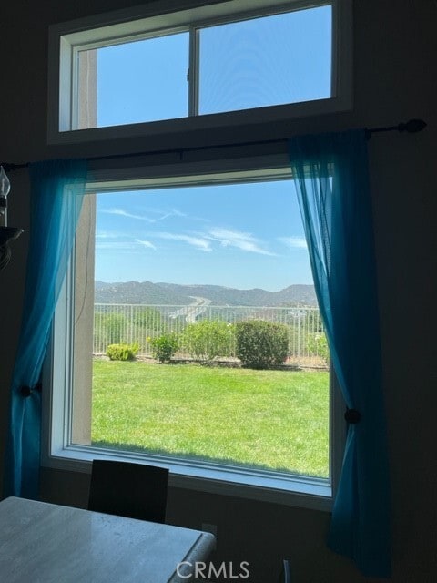 Building Photo - 33 Hollyleaf