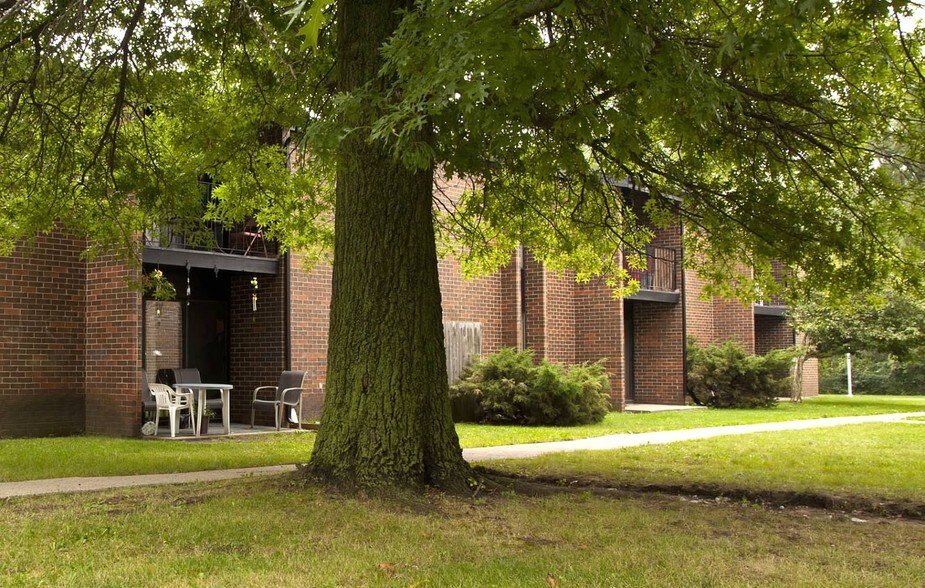 Building Photo - LaFonda Apartments