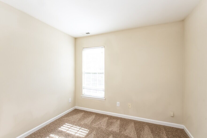 Building Photo - 11400 Brook Meadow Pl