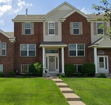Building Photo - 15205 French Dr N