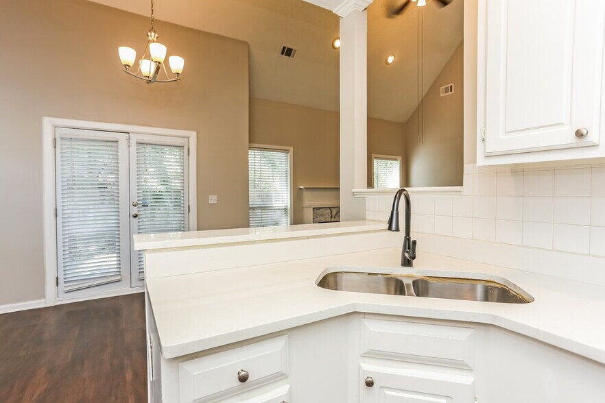 Building Photo - 2337 Reeves Creek Rd