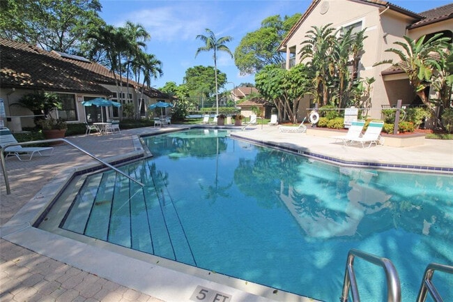 Building Photo - 4481 W McNab Rd