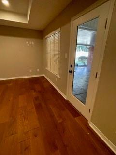 Building Photo - 10380 Hunters Ridge Dr