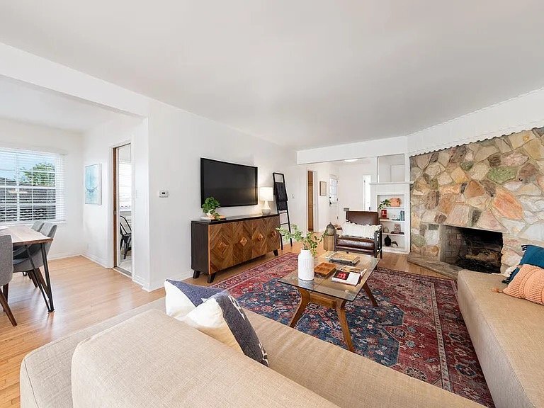 Building Photo - 10746 Cranks Rd