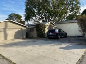 Building Photo - 4845 Agnes Ave