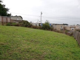 Building Photo - 839 Stoneyford Dr