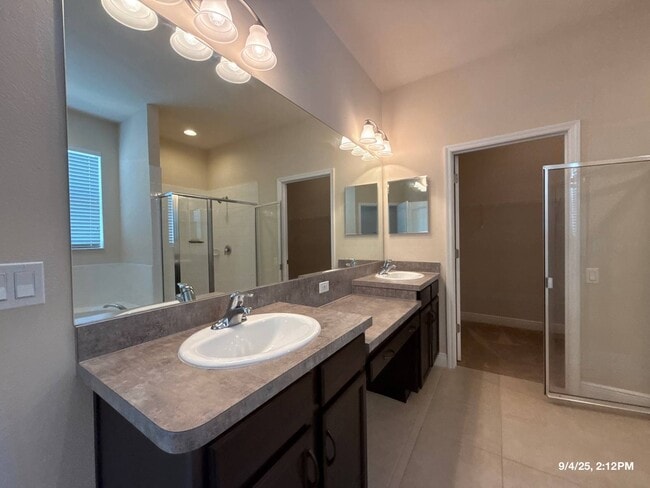 Building Photo - 14506 Potterton Cir