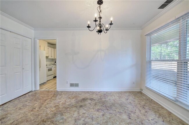 Building Photo - 1252 Minhinette Dr