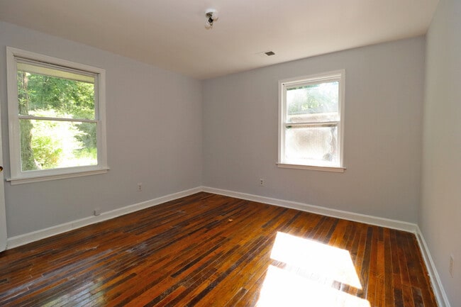 Building Photo - 3151 Truman St
