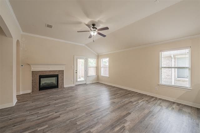 Building Photo - 1313 Catbird Dr