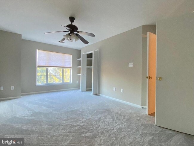 Building Photo - 44190 Mossy Brook Square