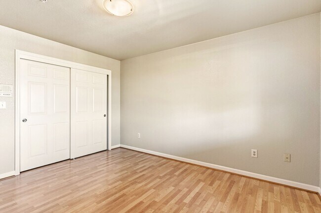 Building Photo - Expansive Valley Views & Private Living in Castro Valley - 4BD/3BA Exec Home