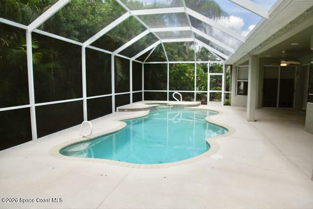 Building Photo - 915 Starling Way