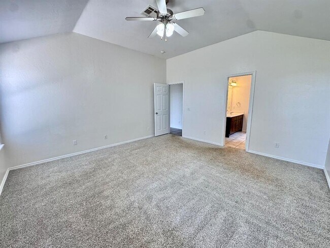 Building Photo - 4917 NW 164th Terrace