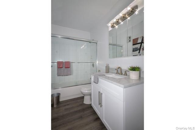 Building Photo - 70 Middleton Rd