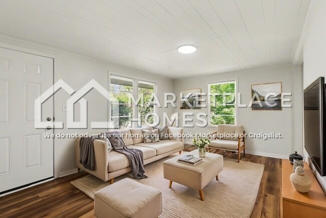 Building Photo - 5944 Gum Dr SE