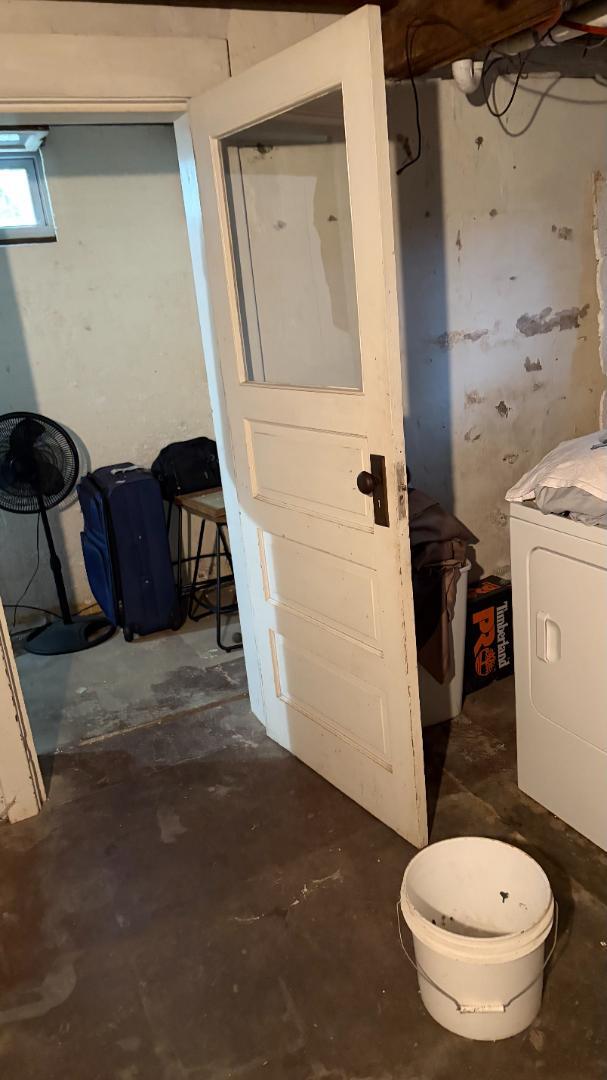 Building Photo - 2113 17th St S