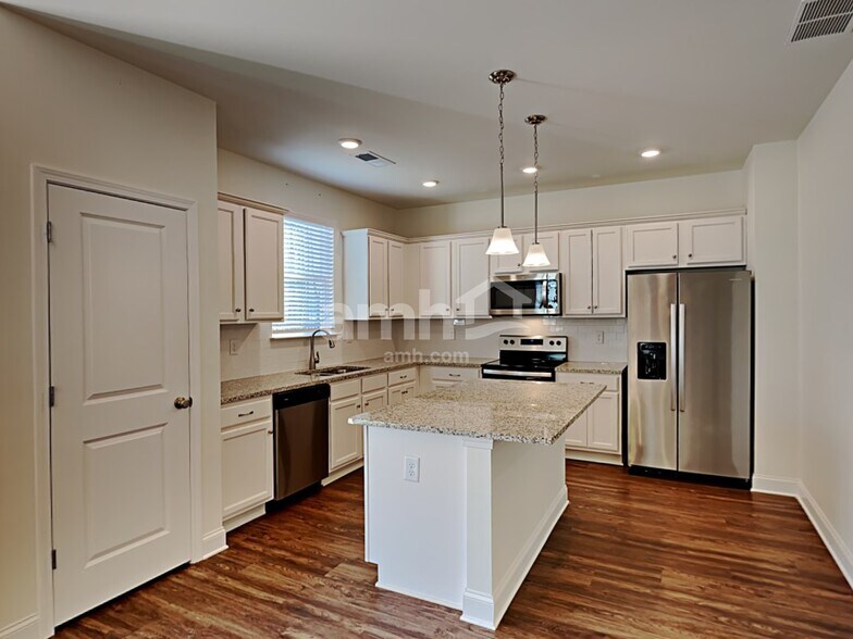 Building Photo - 409 Tributary Ln