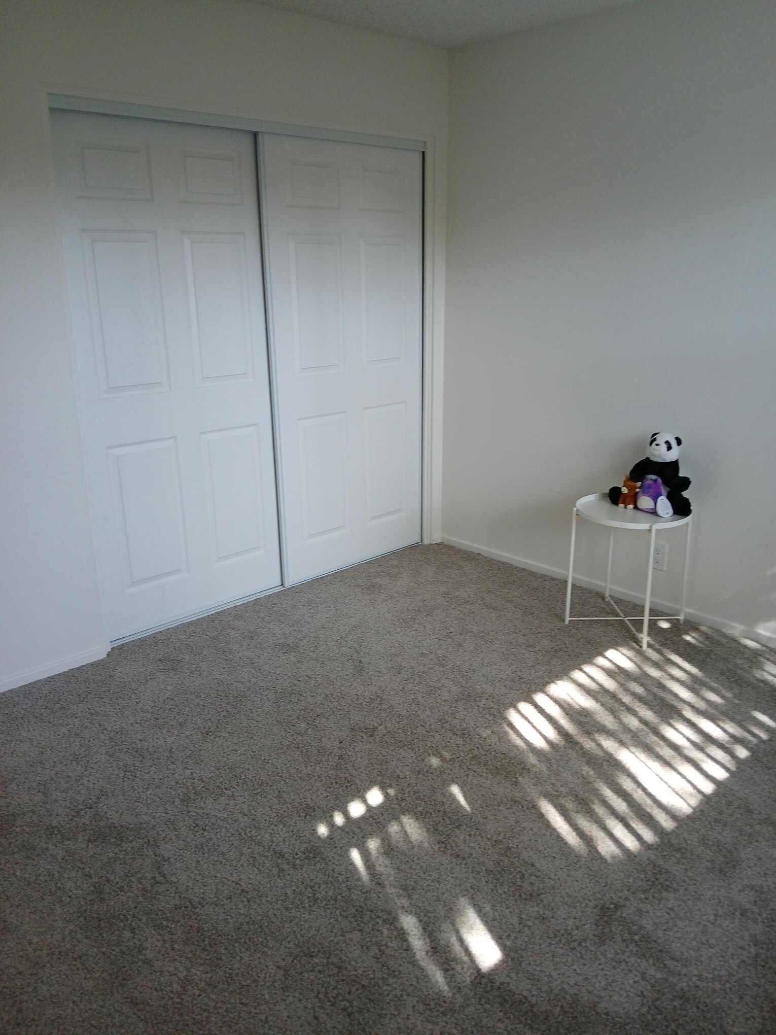 Building Photo - 851 Amigos Way