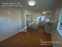 Building Photo - 1009-10A3 Maluna St