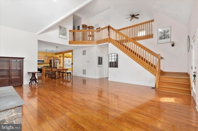 Building Photo - 882 Liberty Furnace Rd