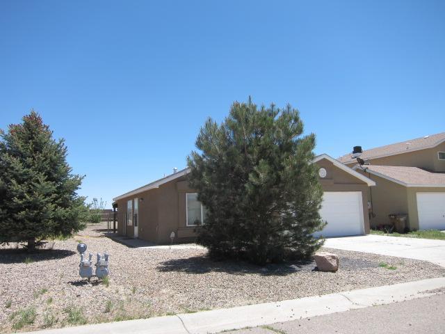 Building Photo - 402 Cam Andres