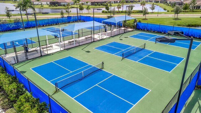 Building Photo - Del Webb Bayview Home, Active 55+ Communit...