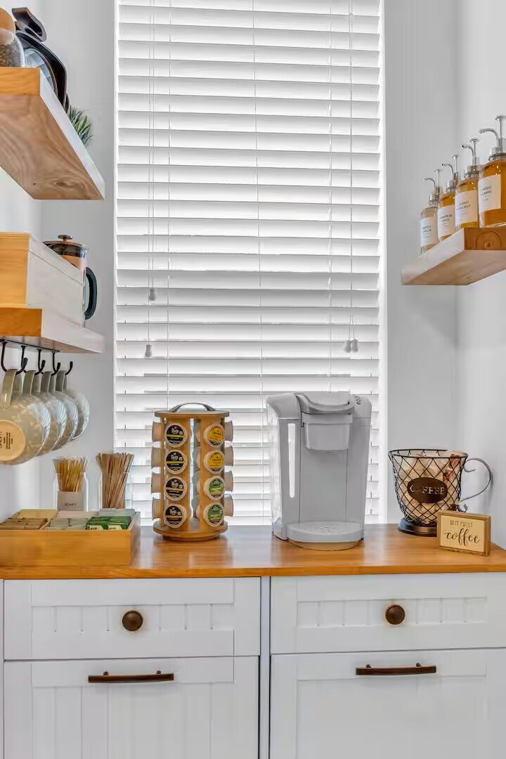 Building Photo - 1023 Sycamore Green Pl