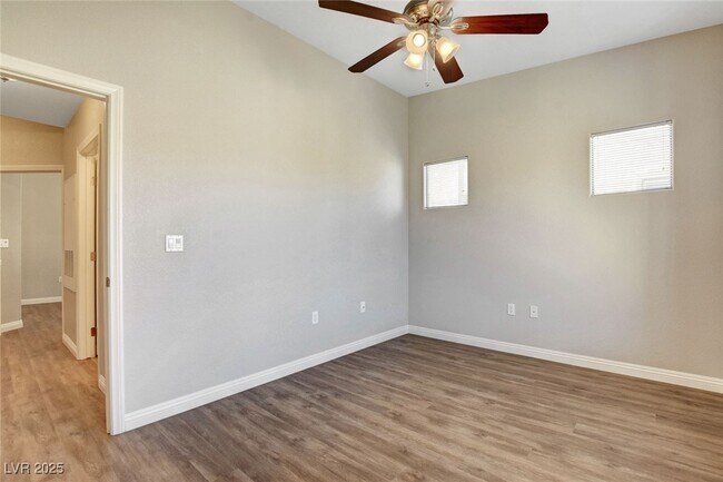 Building Photo - 8805 Jeffreys St