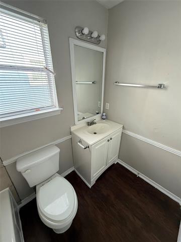 Building Photo - 9839 Glengreen Dr