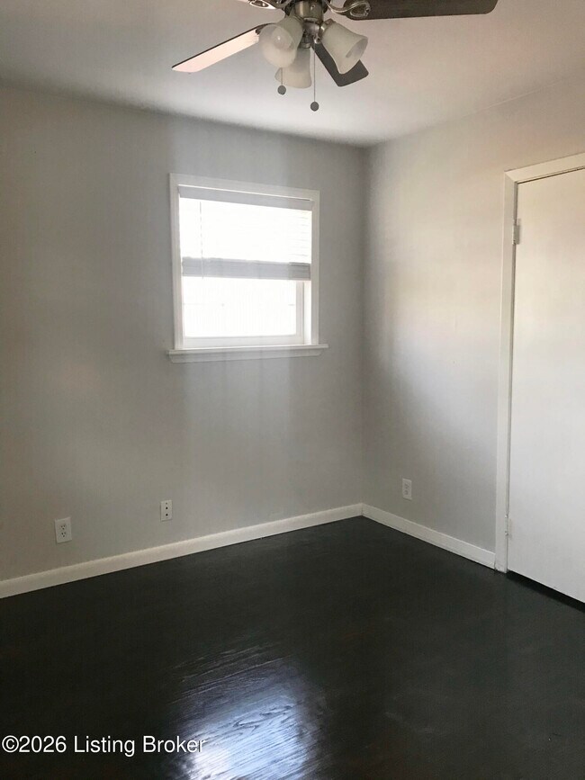 Building Photo - 5208 Regent Way