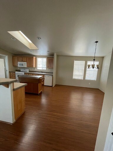 Building Photo - 4501 W Channel Islands Blvd