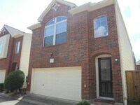 Building Photo - 1729 Aden Dr