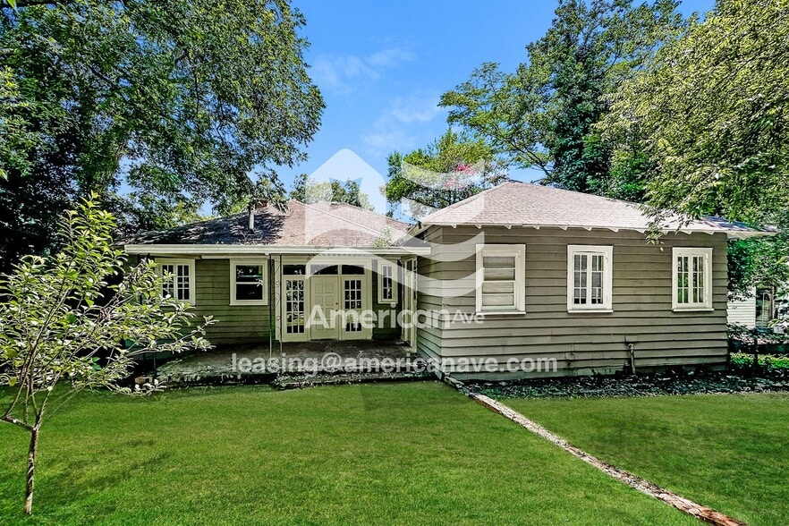 Building Photo - 2529 English Ave