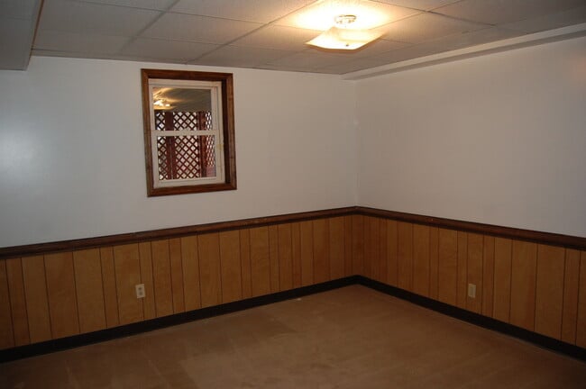 Building Photo - 4509 Brooklawn Cir