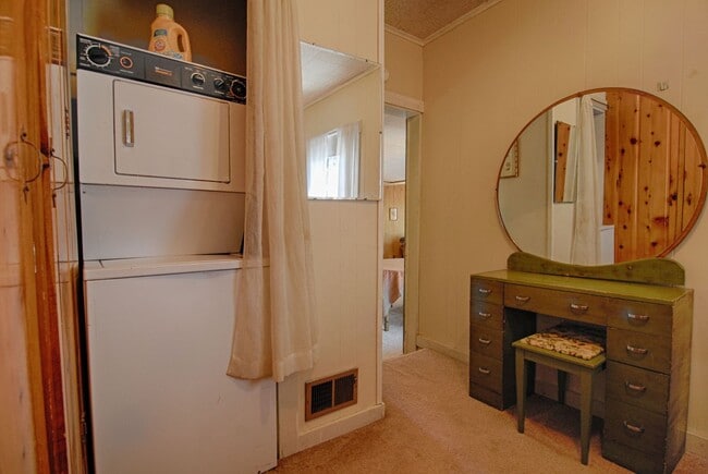 Building Photo - SEASONAL LEASE: "The Jack McCarthy Cabin"