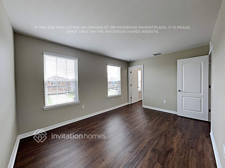 Building Photo - 14213 Poke Ridge Dr