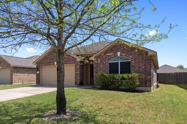 Primary Photo - 1049 Regency Ln