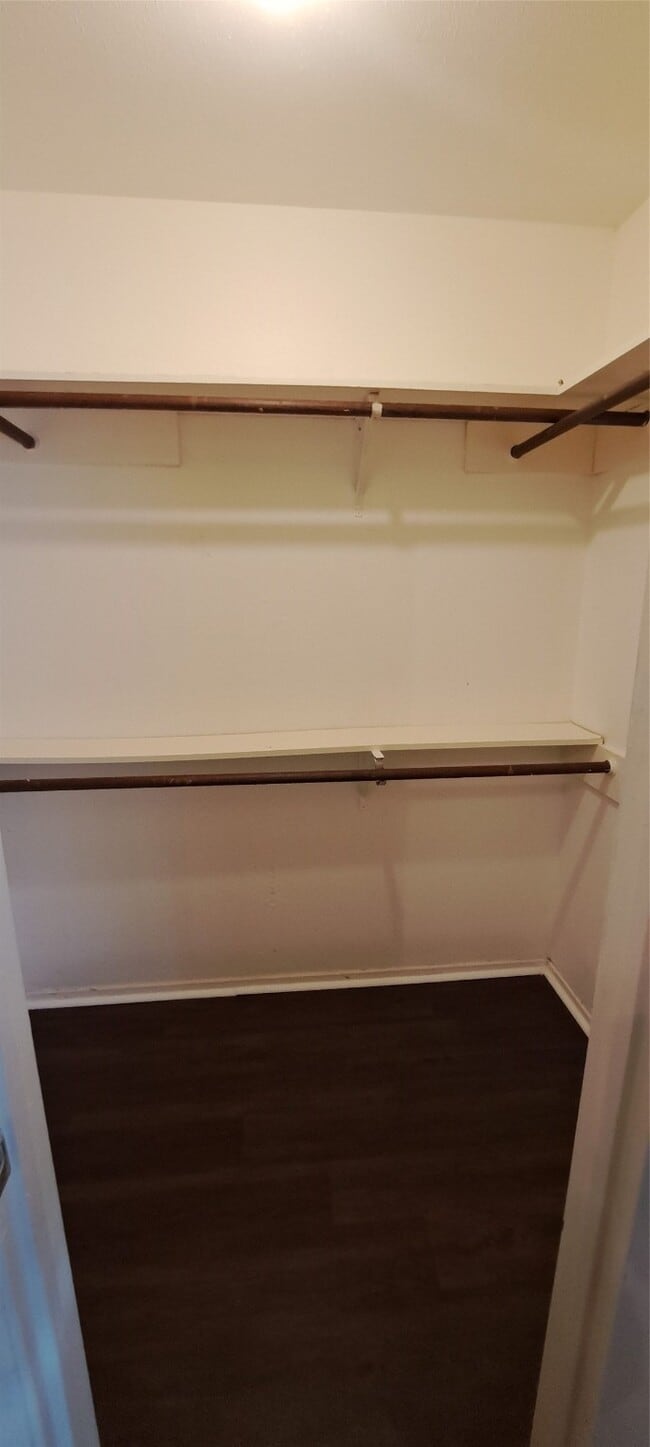 Building Photo - 2426 Spring Dusk Dr