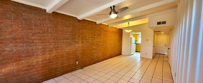 Building Photo - LOVELY CENTRAL PHOENIX TOWNHOME READY TO RENT!!!