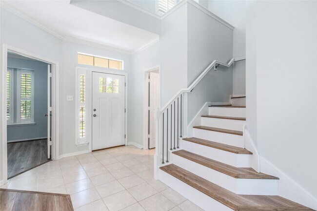 Building Photo - 77 Sugar Grove Ct