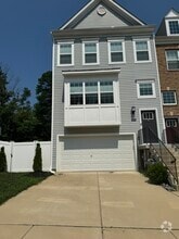 Building Photo - 23857 Myrtle Glen Way