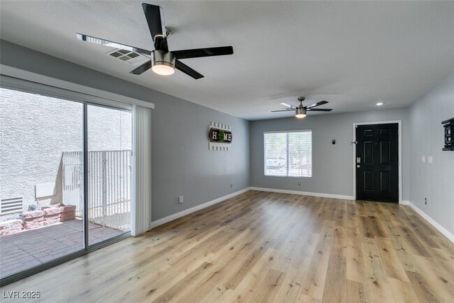 Building Photo - 120 Tansy Ct