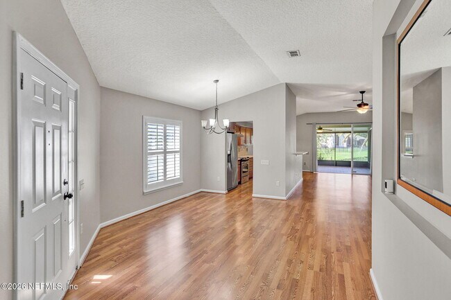 Building Photo - 1325 Fairway Village Dr