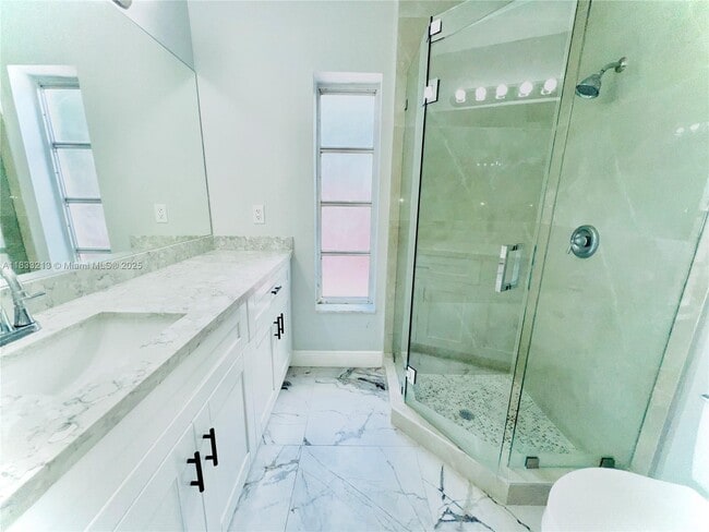 Building Photo - 4971 SW 7th Ct