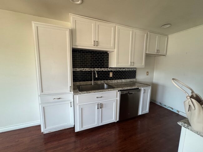 Building Photo - 3404 Lockwood Ct