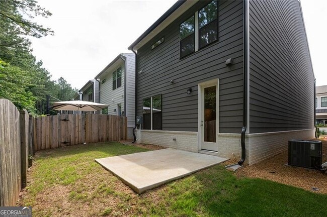 Building Photo - 717 Stickley Oak Way