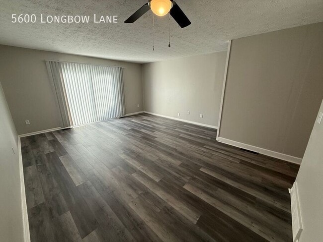 Building Photo - 5600 Longbow Ln